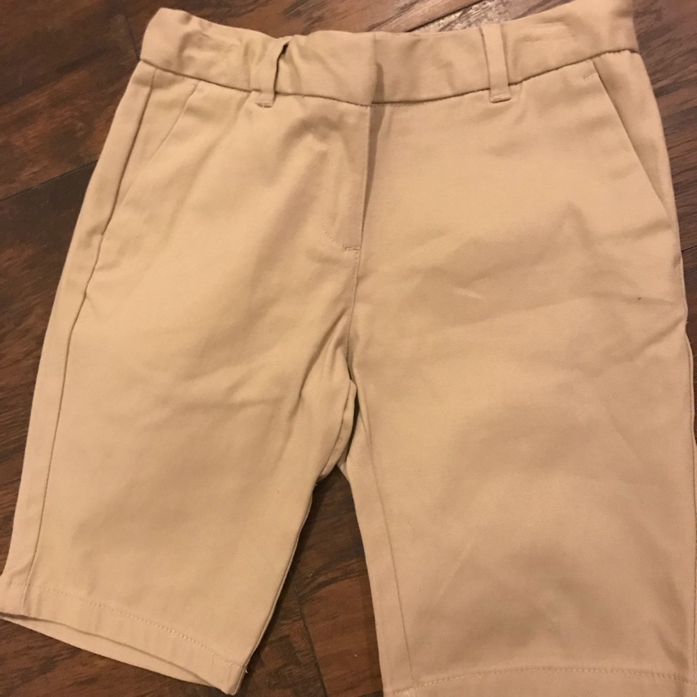 Dockers Girl’s Khaki uniform shorts